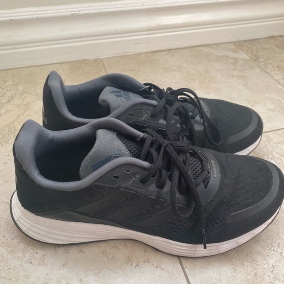 adidas Shoes - Adidas Womens light motion running shoes